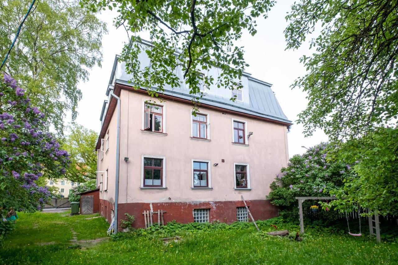 Artists Apartment Near Telliskivi Creative Centre Talin Exterior foto
